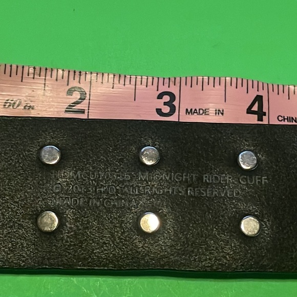 HARLEY DAVIDSON MIDNIGHT RIDER CUFF - Picture 6 of 9